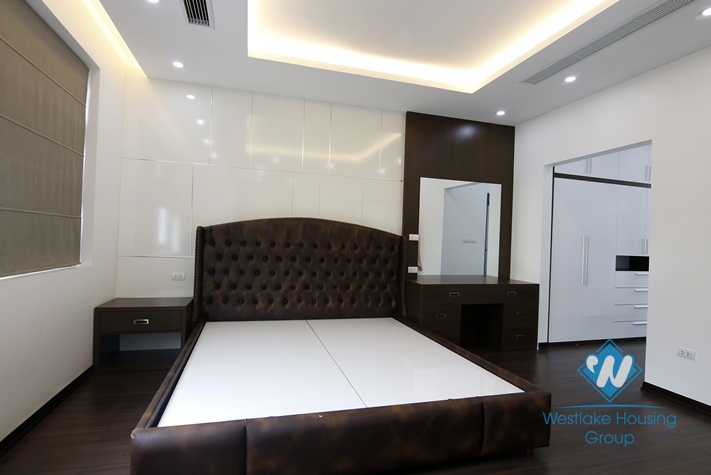 A brand new villa for rent in Starlake, Tay ho, Ha noi